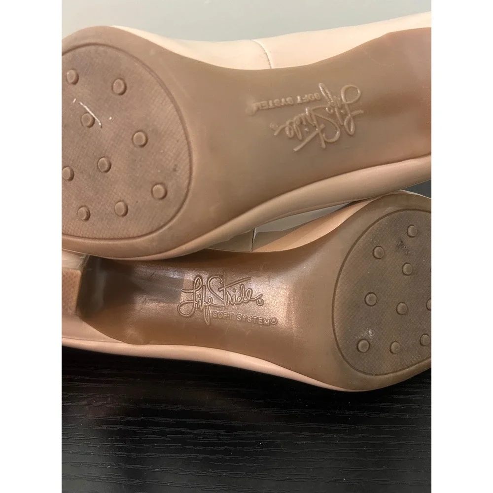 LifeStride Nude Parigi Pump Heels Size 7M Patent Office Classic
